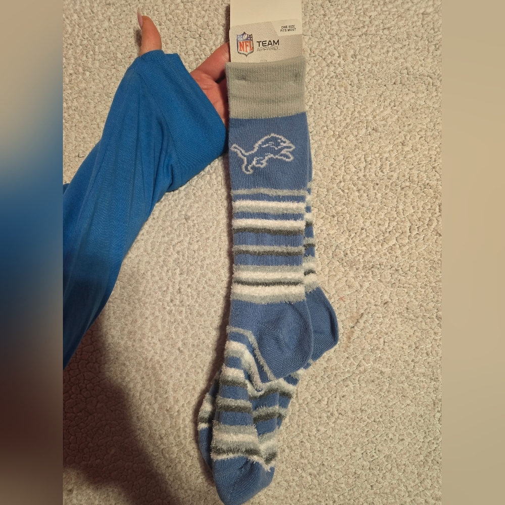 NFL Detroit Lions fleece socks